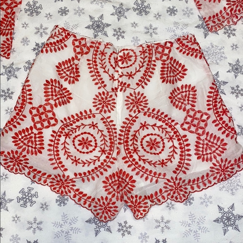 MATCHING SET - Picture 3 of 7